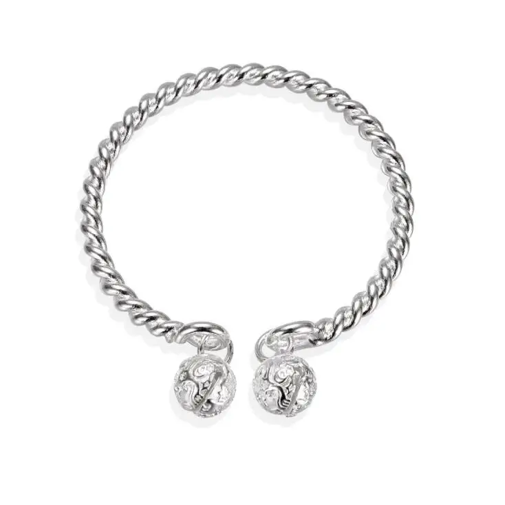Fashion personality bracelet new wild palace bell bracelet high quality wholesale casual simple bell bracelet
Fashion personality bracelet new wild palace bell bracelet high quality wholesale casual simple bell bracelet