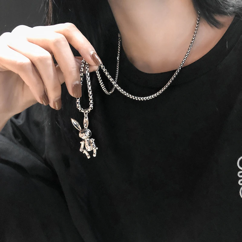 Retro simple ins titanium steel necklace personality long men's necklace simple rabbit necklace
Retro simple ins titanium steel necklace personality long men's necklace simple rabbit necklace
