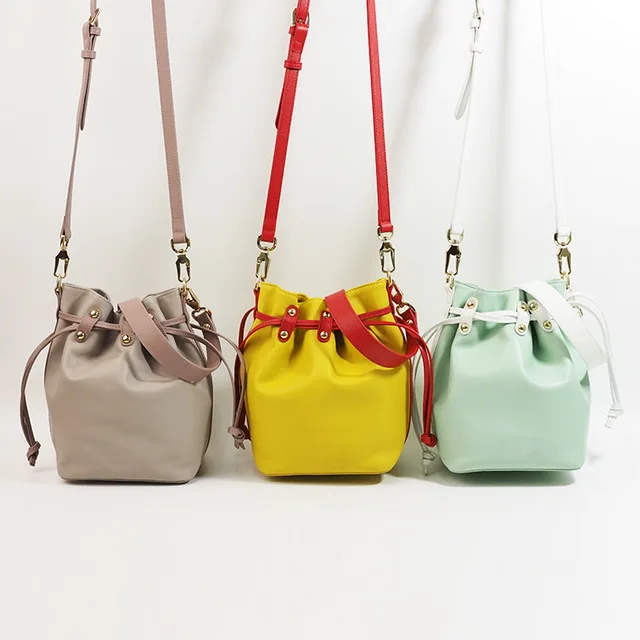 Novotel Branded Supplier Women Bag Lady Fashion Genuine Leather Luxury Girls Shoulder Tote For Women Bag
Novotel Branded Supplier Women Bag Lady Fashion Genuine Leather Luxury Girls Shoulder Tote For Women Bag