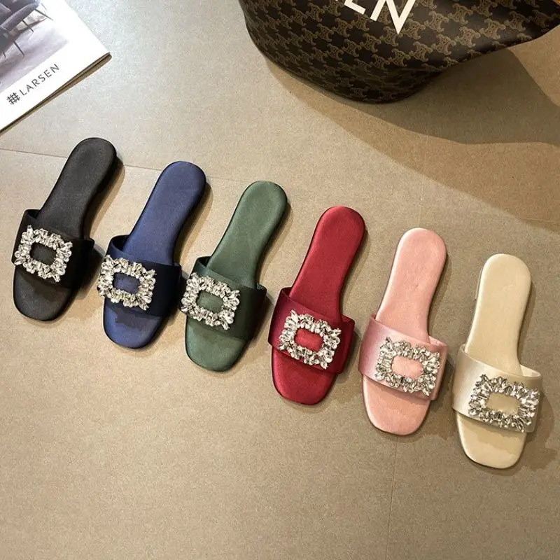 Sandale Plat Quality Silk Rhinestone Diamond Outdoor 2022 New Spring Korean Sandals for Women
Sandale Plat Quality Silk Rhinestone Diamond Outdoor 2022 New Spring Korean Sandals for Women