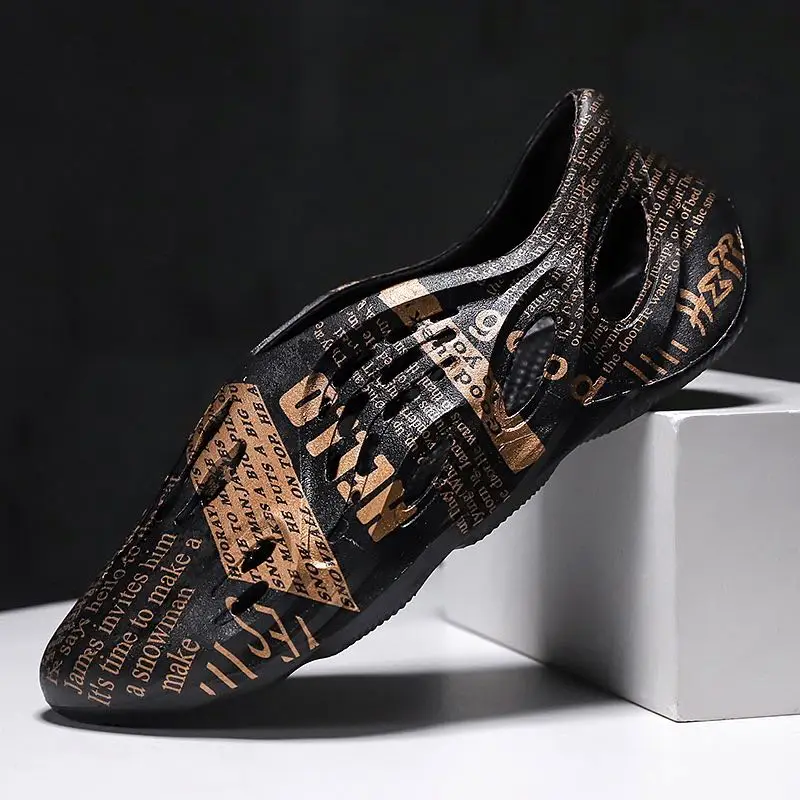 2021 designer spring and summer casual wear-resistant beach shoes men's casual solid color coconut hole shoes
2021 designer spring and summer casual wear-resistant beach shoes men's casual solid color coconut hole shoes
