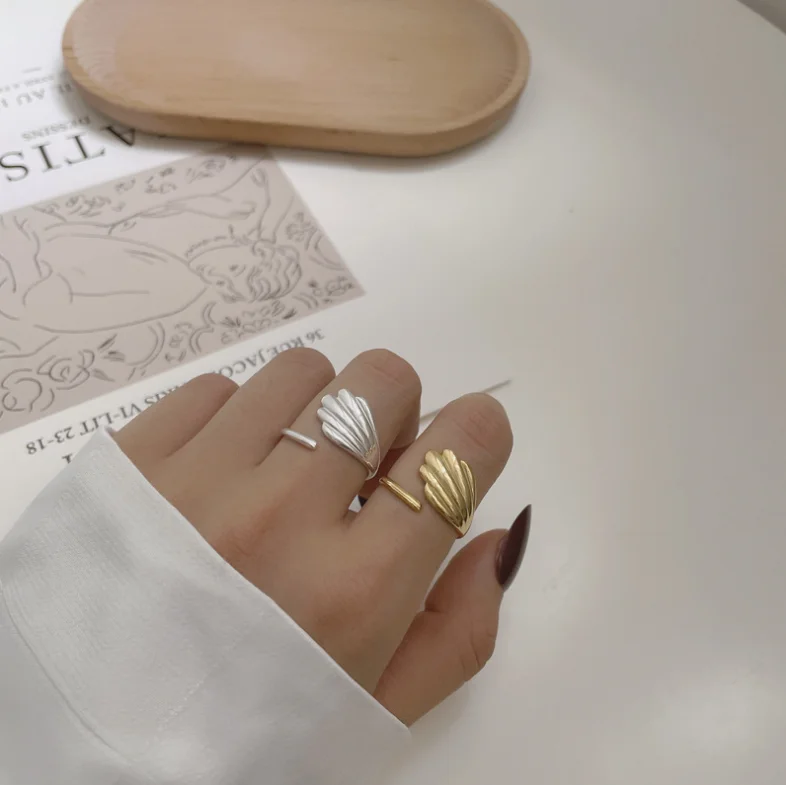 18K Gold Plated 925 Sterling Silver Jewelry Creative Cute Hands Open Hug Hand Women Ring
18K Gold Plated 925 Sterling Silver Jewelry Creative Cute Hands Open Hug Hand Women Ring