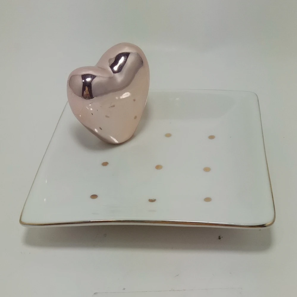 Gold Plated Ceramic Embossed Resin Hand Necklace Ring Holder Jewelry Dish Bracelet Tray
Gold Plated Ceramic Embossed Resin Hand Necklace Ring Holder Jewelry Dish Bracelet Tray