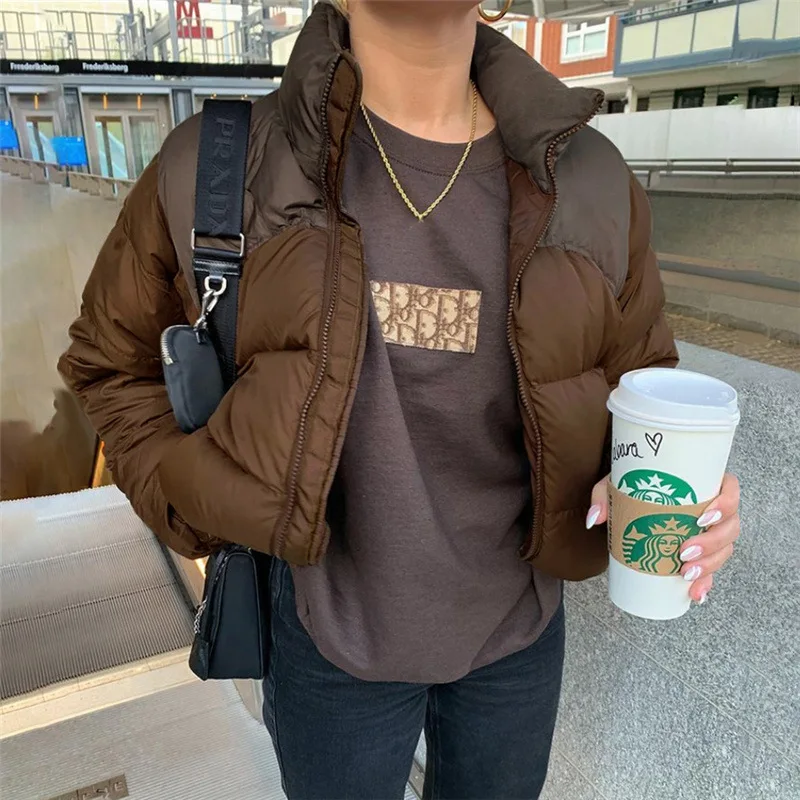Fashion Contrast Color Stand Collar Zipper Whoelsale Crop Winter Women Puffer Jacket 
Fashion Contrast Color Stand Collar Zipper Whoelsale Crop Winter Women Puffer Jacket
