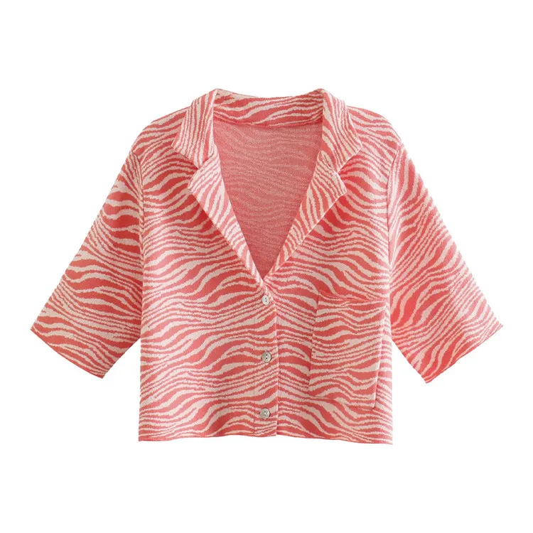 Women's shirt 2021 spring new pink button retro lapel casual all-match chic zebra print jacquard shirt, Picture color
Women's shirt 2021 spring new pink button retro lapel casual all-match chic zebra print jacquard shirt, Picture color