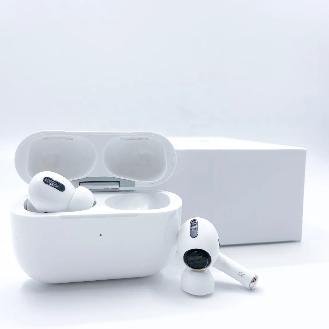 Air Pro 3 TWS Wireless Earphone headset HiFi music touch air-pods 3 Earbuds for iPhone/ Android
Air Pro 3 TWS Wireless Earphone headset HiFi music touch air-pods 3 Earbuds for iPhone/ Android
