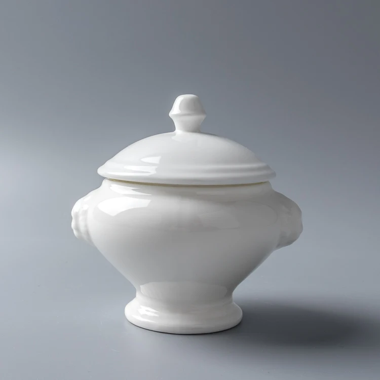 Round bowls with lid lion face shaped handle royal ceramic white Soup Cup With Lid Unique Soup Bowls Round Stew bowl
Round bowls with lid lion face shaped handle royal ceramic white Soup Cup With Lid Unique Soup Bowls Round Stew bowl
