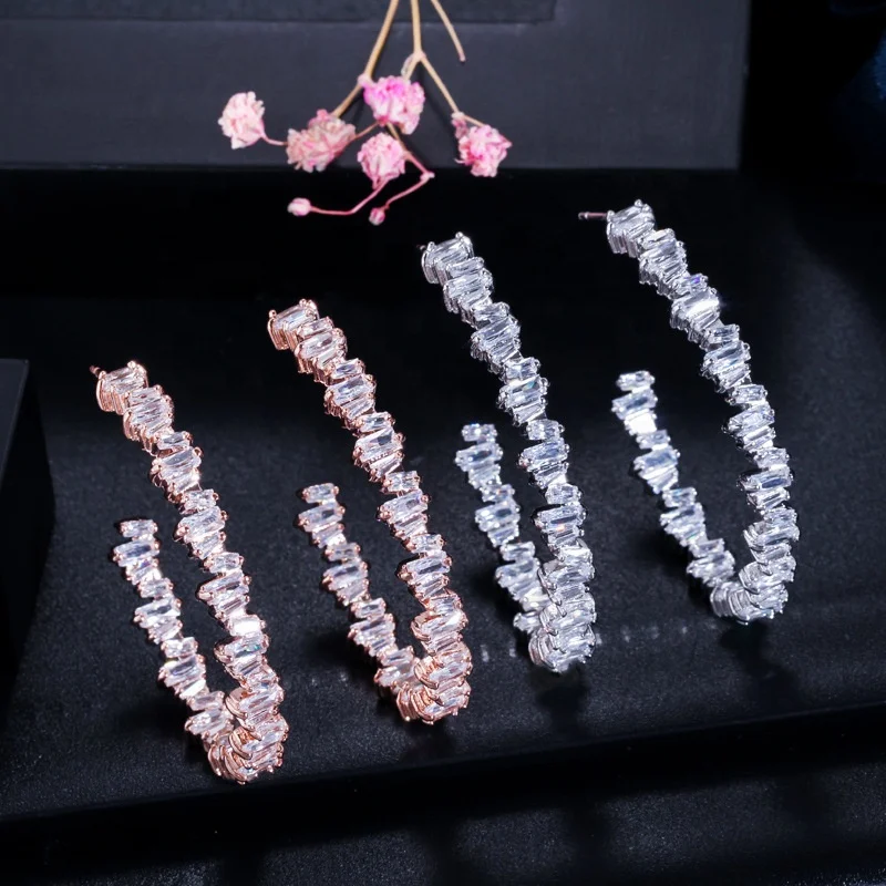 Luxury Baguette Cubic Zirconia Women Wedding Party Big Circle Rose Gold Hoop Earring High Jewelry
Luxury Baguette Cubic Zirconia Women Wedding Party Big Circle Rose Gold Hoop Earring High Jewelry