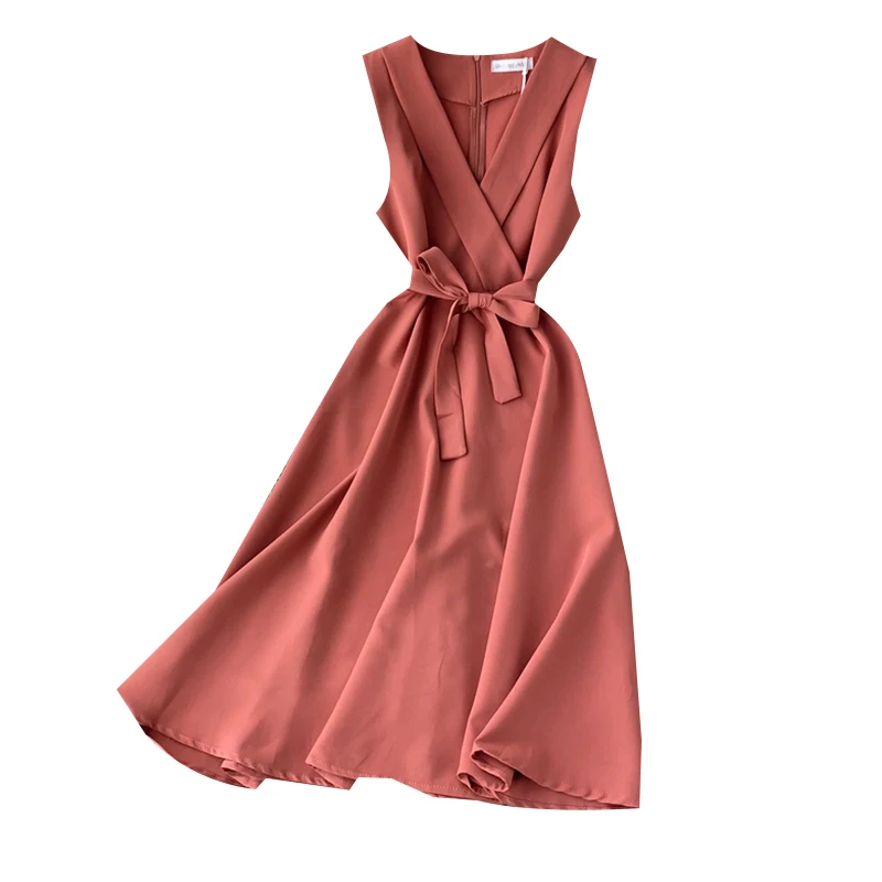 Vintage V Neck Slim Pleated bandage Dress Summer Party Midi Long dress tank dress Women elegant vestido de festa
Vintage V Neck Slim Pleated bandage Dress Summer Party Midi Long dress tank dress Women elegant vestido de festa