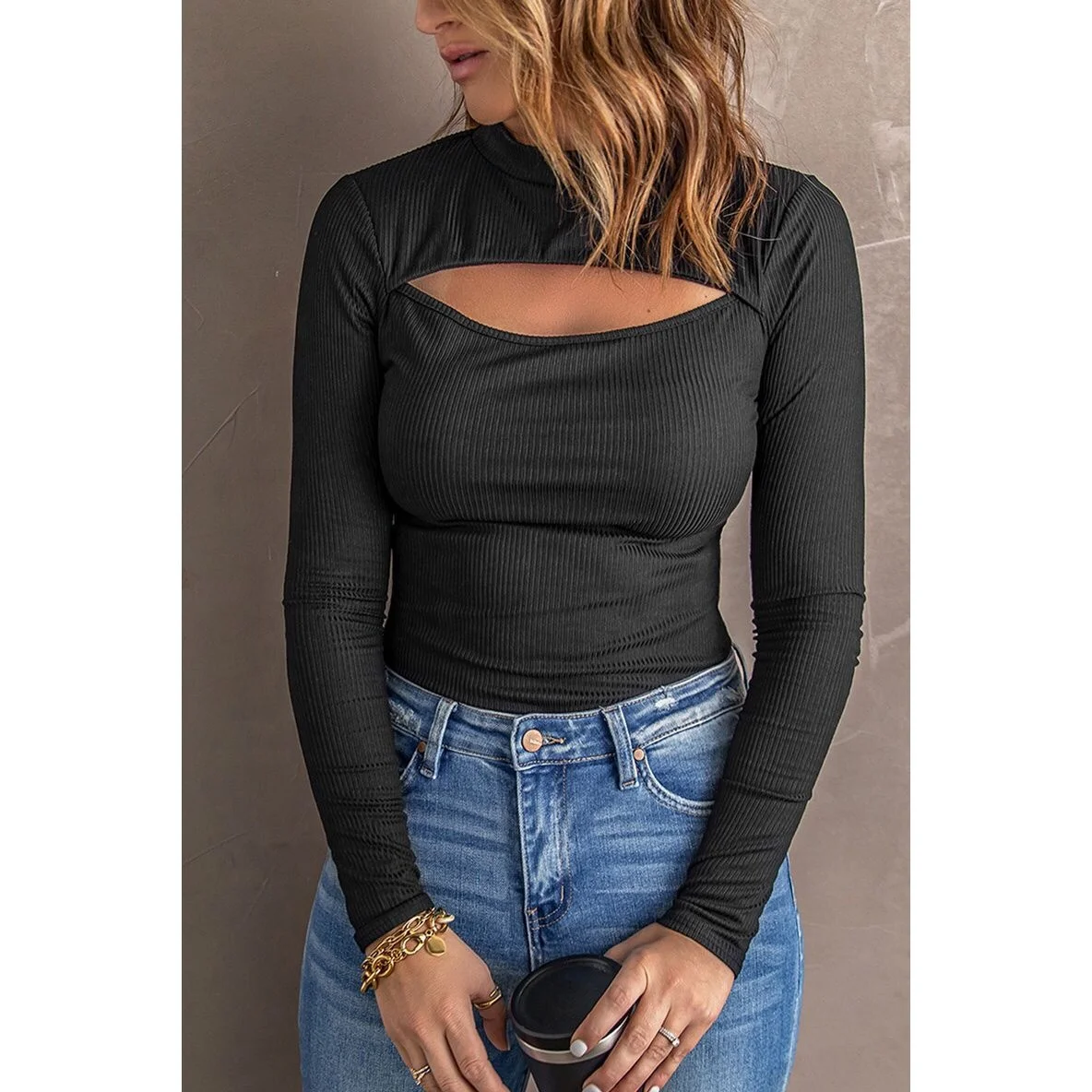 Free Shipping Q222 Fashion Women's Cut Out Tees Solid Color T-shirts Autumn Sexy Long Sleeve Slim Fit Tops Hollow Casual Tops
Free Shipping Q222 Fashion Women's Cut Out Tees Solid Color T-shirts Autumn Sexy Long Sleeve Slim Fit Tops Hollow Casual Tops