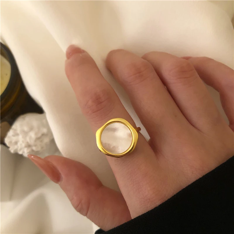 Gold Plated Irregular Natural Shell Rings Circle Geometric Rings for Women French Vintage Jewelry 2020 Christmas Gift, Gold/silver
Gold Plated Irregular Natural Shell Rings Circle Geometric Rings for Women French Vintage Jewelry 2020 Christmas Gift, Gold/silver