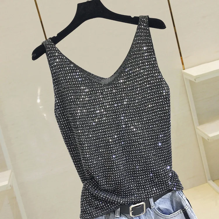 Women Summer Knitted Thin Top Rhinestone Sexy V Neck Hollow Out Vest Solid Tank Top
Women Summer Knitted Thin Top Rhinestone Sexy V Neck Hollow Out Vest Solid Tank Top