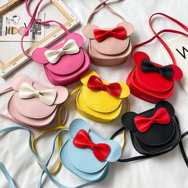 2022 Cartoon Girl Handbag Children Wallet Small Coin Purse Box Bag Cute Mouse Bow pet Shoulder little girls handbag
2022 Cartoon Girl Handbag Children Wallet Small Coin Purse Box Bag Cute Mouse Bow pet Shoulder little girls handbag