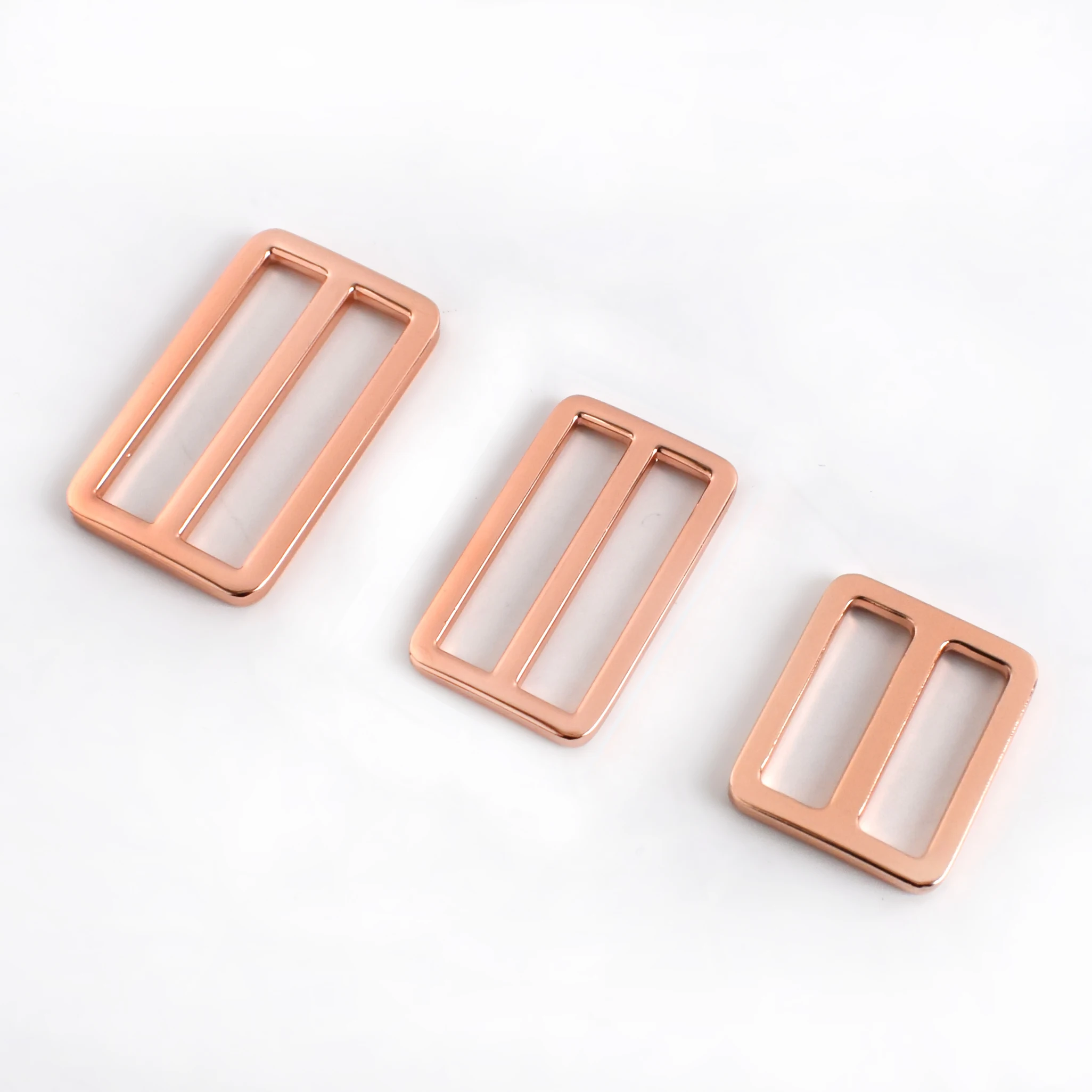 MeeTee F4-4 Custom Rose Gold Tri-gilde Buckle Hardware Bag Accessories Alloy Adjustable Square Slider Buckle
MeeTee F4-4 Custom Rose Gold Tri-gilde Buckle Hardware Bag Accessories Alloy Adjustable Square Slider Buckle