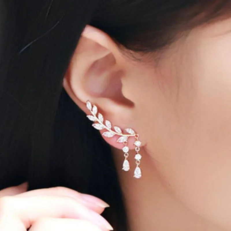 RTS 2021 Diamond Fashion Trend Personality Beautiful Leaf Tassel Alloy Silver Crystal Pendant Earrings Jewelry For Women
RTS 2021 Diamond Fashion Trend Personality Beautiful Leaf Tassel Alloy Silver Crystal Pendant Earrings Jewelry For Women