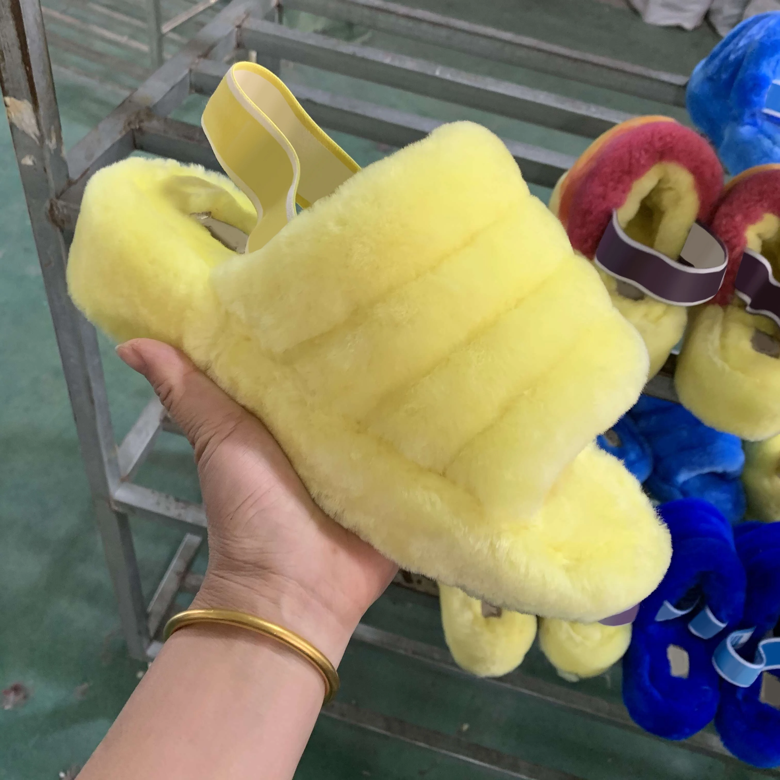 Factory wholesale winter comfortable slippers lamb fur slippers for women, Watermelon rainbow,rainbow,lighter rainbow,biege,gray,
Factory wholesale winter comfortable slippers lamb fur slippers for women, Watermelon rainbow,rainbow,lighter rainbow,biege,gray,