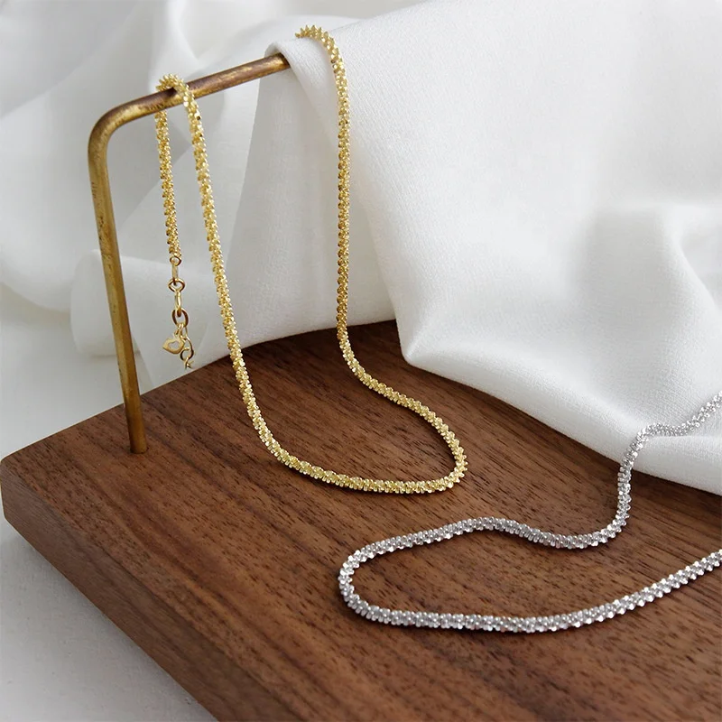 Fashion Dainty 925 Sterling Silver Trendy Women Jewelry 18K Gold Plated Charm Choker Chain Necklace For Ladies, Silver and gold
Fashion Dainty 925 Sterling Silver Trendy Women Jewelry 18K Gold Plated Charm Choker Chain Necklace For Ladies, Silver and gold