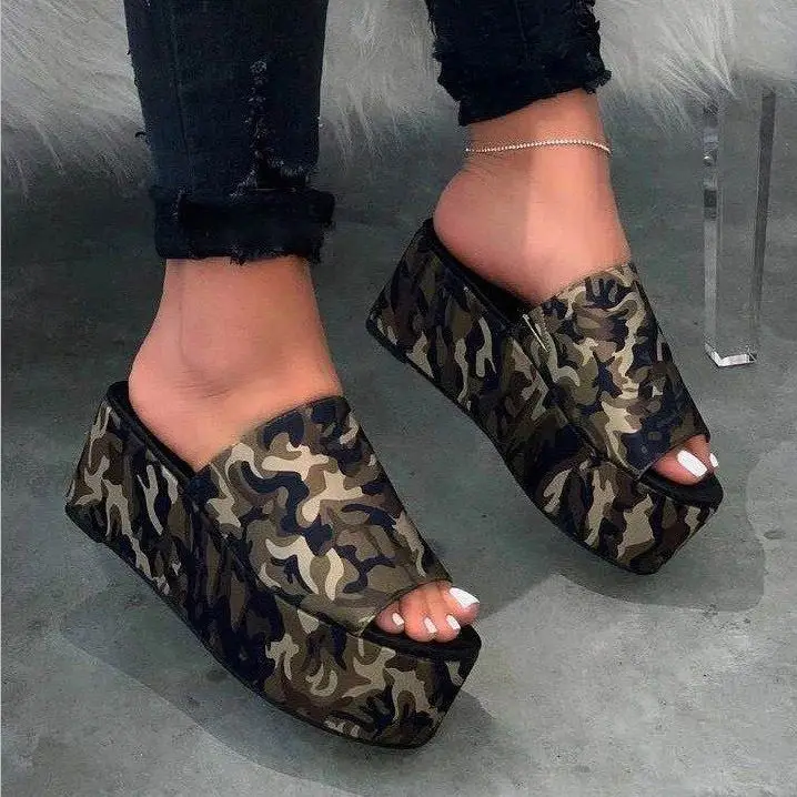 2020 Shoes Woman Sandals Summer Platform Ladies slippers and sandals Waterproof Wedge Fashion women's high heel shoes sandals
2020 Shoes Woman Sandals Summer Platform Ladies slippers and sandals Waterproof Wedge Fashion women's high heel shoes sandals