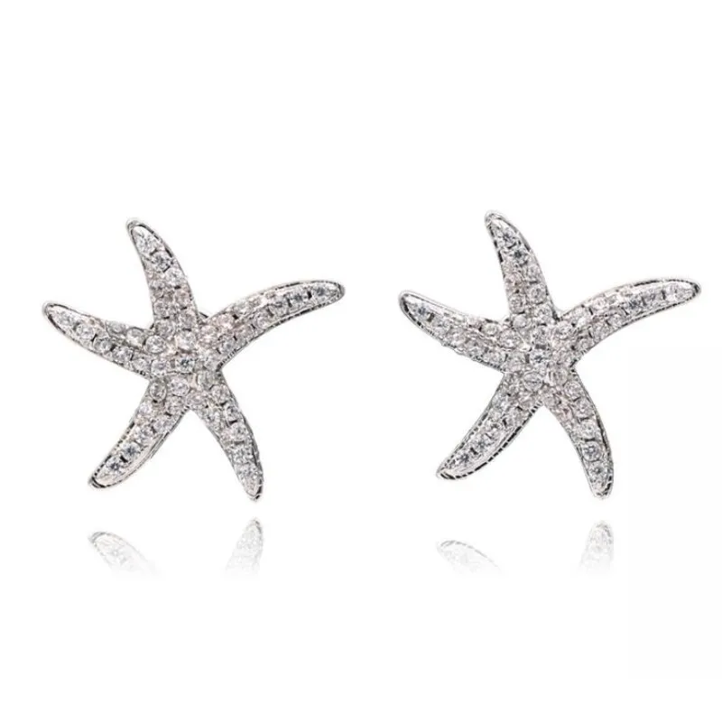 Fashion Anti-allergic 925 Sterling Silver Jewelry Micro-embedded Crystal Starfish Personality Exquisite Earrings
Fashion Anti-allergic 925 Sterling Silver Jewelry Micro-embedded Crystal Starfish Personality Exquisite Earrings
