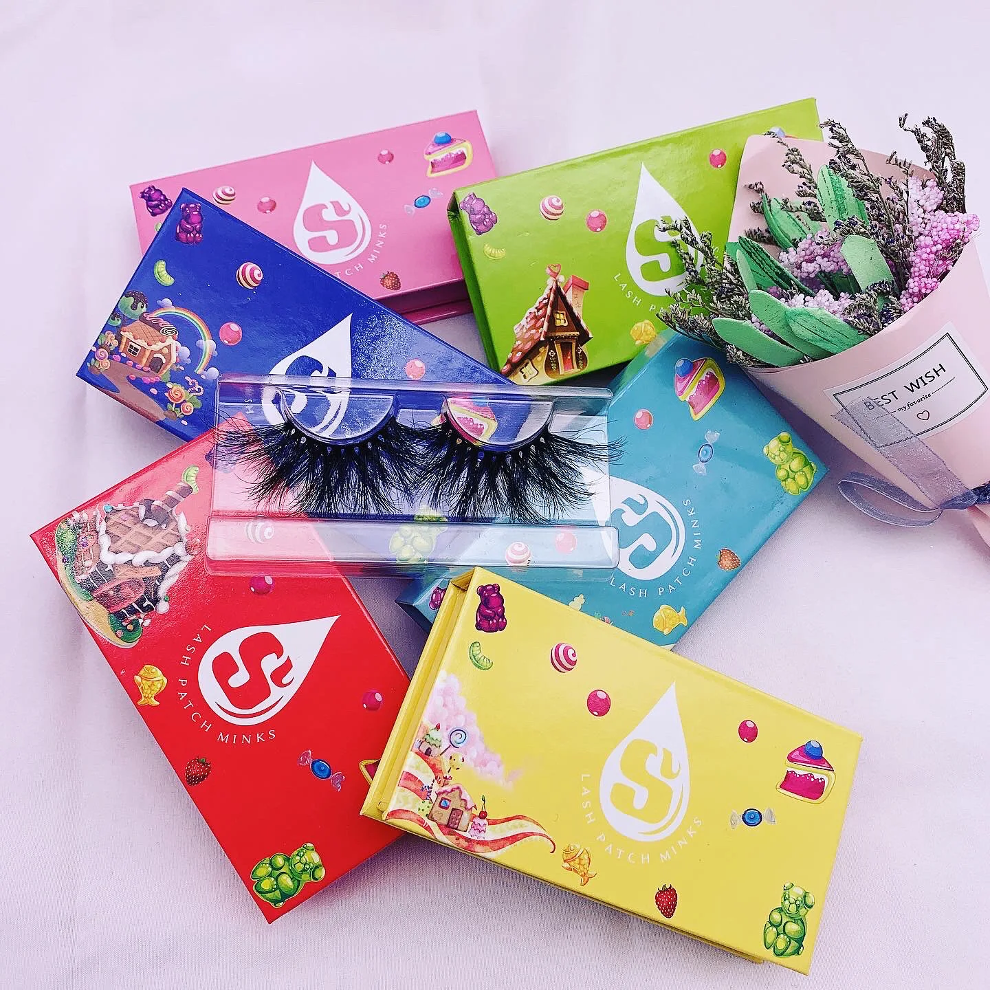 Wholesale private label custom false eyelashes packaging fluffy 25mm real mink eyelash vendors, Natural black
Wholesale private label custom false eyelashes packaging fluffy 25mm real mink eyelash vendors, Natural black