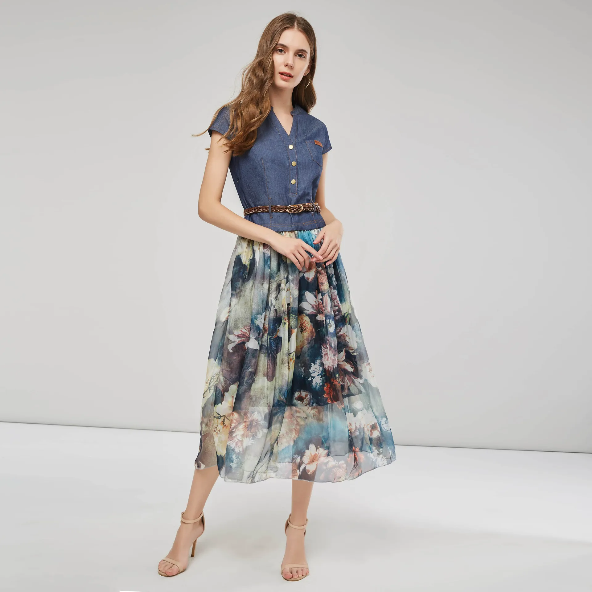 New women's pakistani flower one piece casual summer maxi dress 2021 denim dresses lady elegant bodycon women plus size dress
New women's pakistani flower one piece casual summer maxi dress 2021 denim dresses lady elegant bodycon women plus size dress