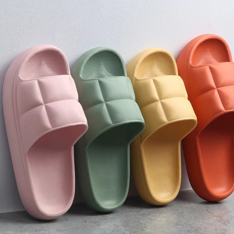 2021 new style Wholesale custom soft sandals men and women thick home slippers bathroom non-slip slippers
2021 new style Wholesale custom soft sandals men and women thick home slippers bathroom non-slip slippers
