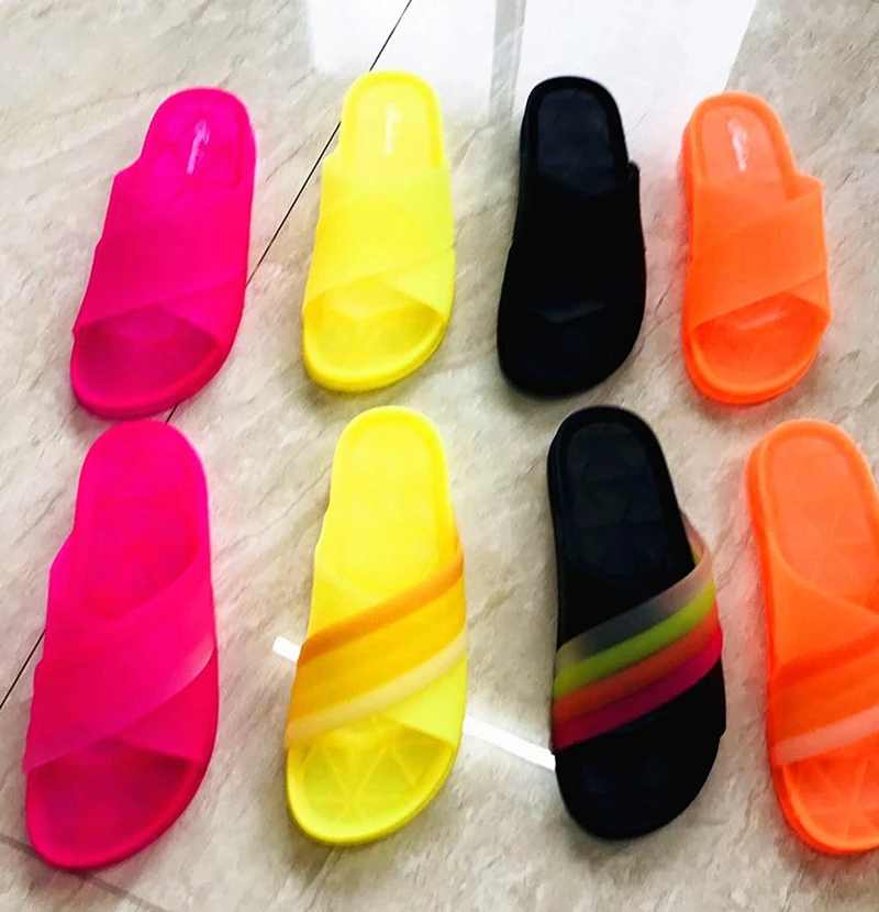 Women slippers new rainbow crystal candy color pvc beach bathroom ladies jelly slippers
Women slippers new rainbow crystal candy color pvc beach bathroom ladies jelly slippers