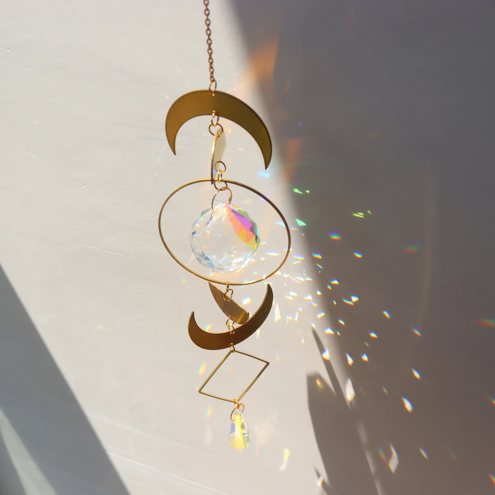 Wholesale high quality k9 crystal sun catcher commemorative sublimation custom outdoor decoration crafts moon metal wind chime
Wholesale high quality k9 crystal sun catcher commemorative sublimation custom outdoor decoration crafts moon metal wind chime
