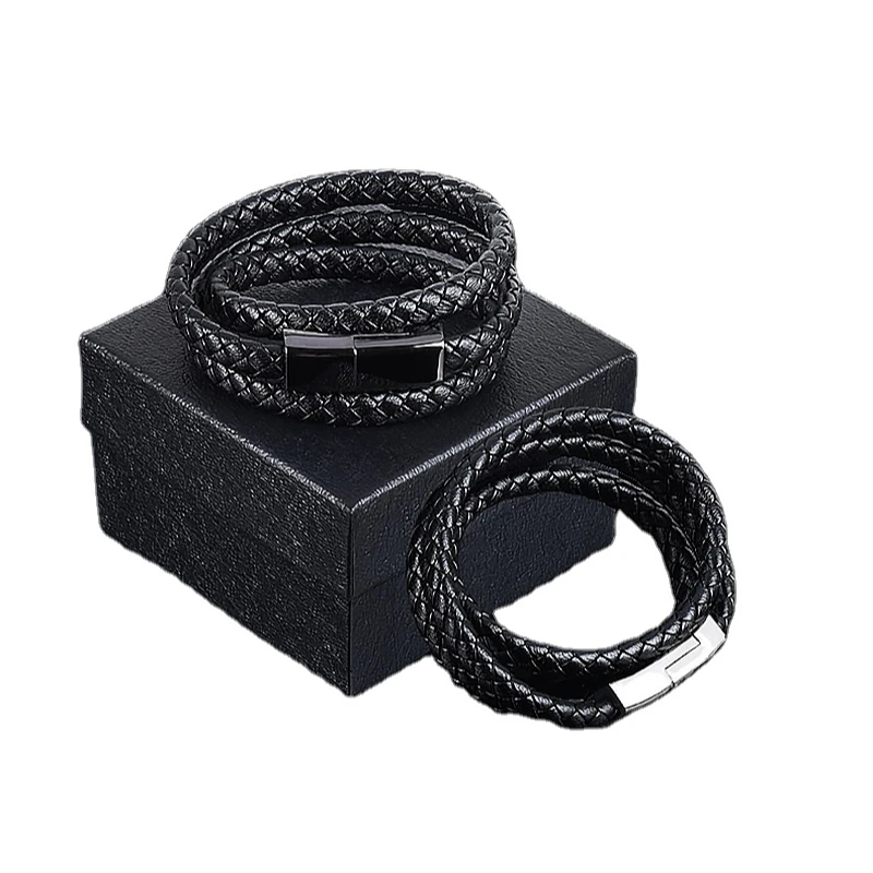 Outdoor Portable Leather Mini Micro USB Bracelet Charger Data Charging Cable Sync Cord For iPhone6 6s Android Type-C Phone Cable
Outdoor Portable Leather Mini Micro USB Bracelet Charger Data Charging Cable Sync Cord For iPhone6 6s Android Type-C Phone Cable