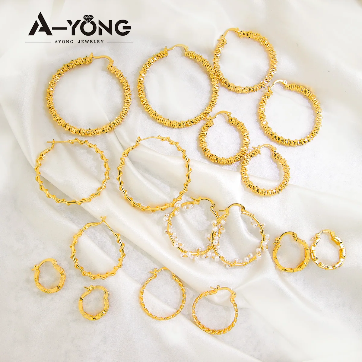 Latest Design Large Huggie Earrings Gold Plated 18k Jewelry Brass Pearl Hoop Earring
Latest Design Large Huggie Earrings Gold Plated 18k Jewelry Brass Pearl Hoop Earring