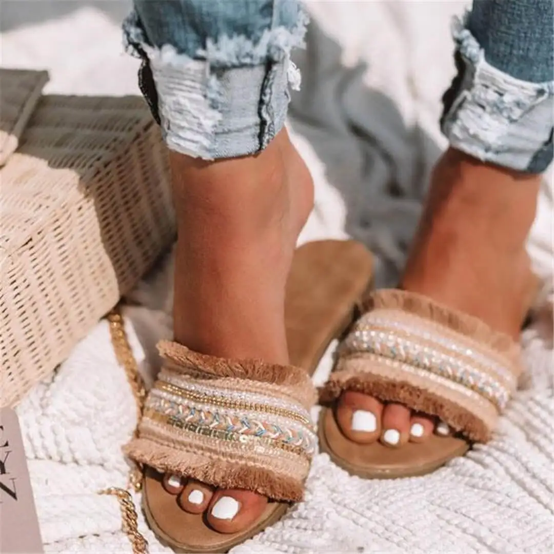 fashion trends women shoes 2021 casual ladies slippers tribal wind tassel slides colorful tassel slippers for daily life
fashion trends women shoes 2021 casual ladies slippers tribal wind tassel slides colorful tassel slippers for daily life
