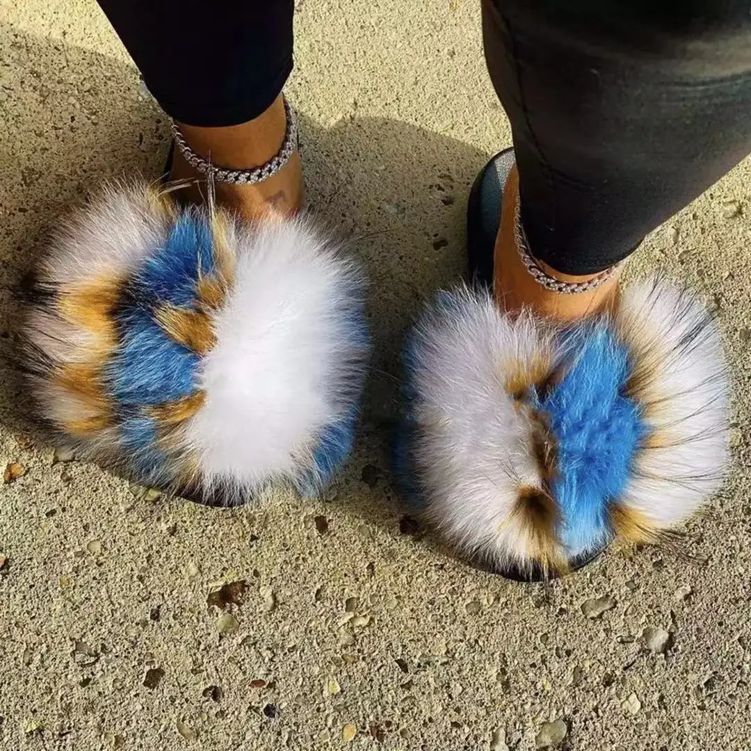 2021 fashion fur slippers new design Wholesale real fur slide fox fur indoor slippers for women, Color matching or can be customized according to requirements
2021 fashion fur slippers new design Wholesale real fur slide fox fur indoor slippers for women, Color matching or can be customized according to requirements