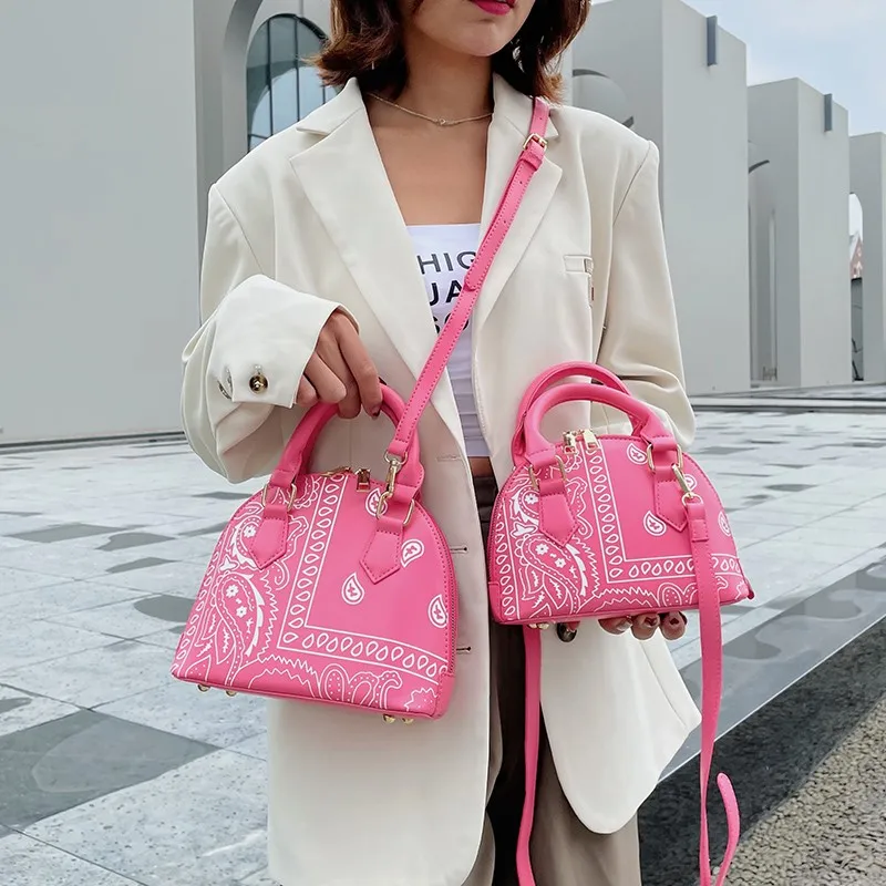 Luxury Purse and Fashion Chain Crossbody Handbags SAC A MAIN Buckets Leather Handbags Designer Bags Purse Wholesale, Multicolor
Luxury Purse and Fashion Chain Crossbody Handbags SAC A MAIN Buckets Leather Handbags Designer Bags Purse Wholesale, Multicolor