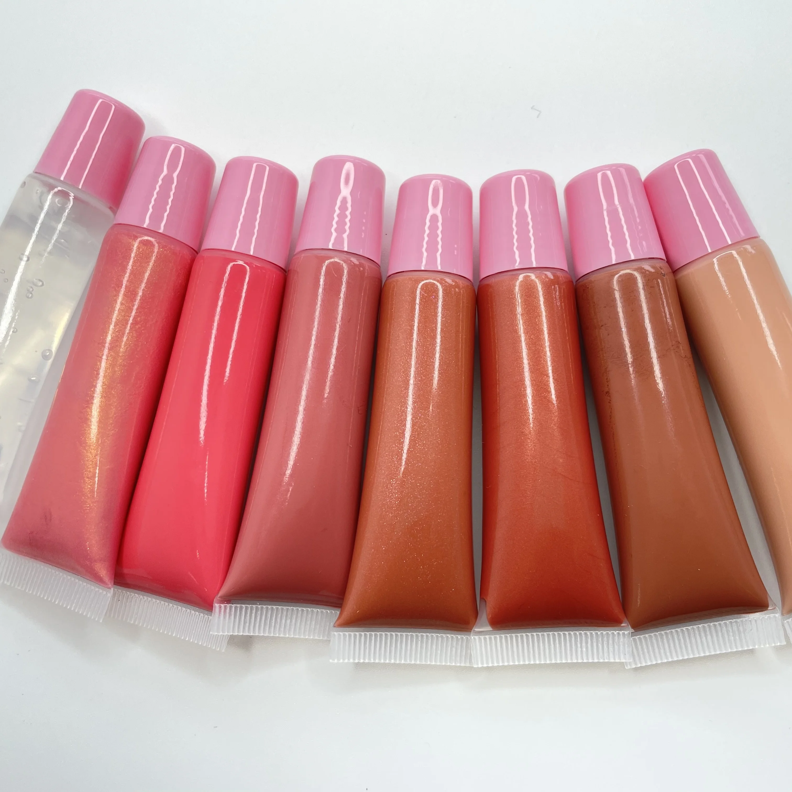Custom vegan liquid lipstick clear pink squeeze tube vegan plumping glossy lip gloss private label, 29 colors
Custom vegan liquid lipstick clear pink squeeze tube vegan plumping glossy lip gloss private label, 29 colors
