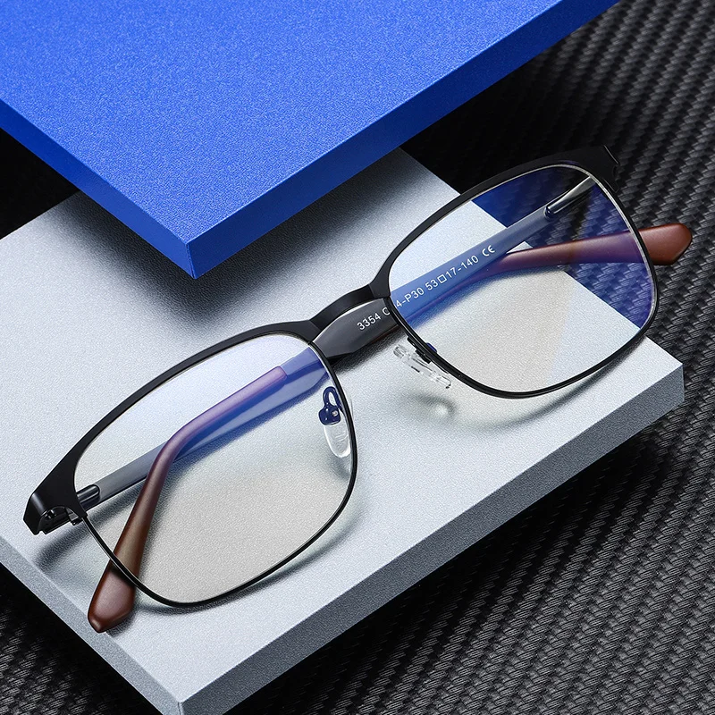 New Style Spectacle Metal Frame Clear Stylish Blue Light Glasses Computer Gaming Glasses
New Style Spectacle Metal Frame Clear Stylish Blue Light Glasses Computer Gaming Glasses