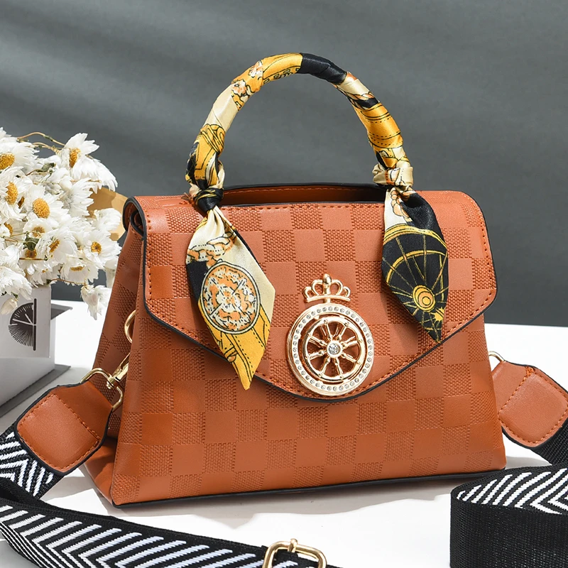 DL010 41 Wholesale Designer Leisure Fashion Handbag Small Women Hand Bags Ladies Handbags, Black....
DL010 41 Wholesale Designer Leisure Fashion Handbag Small Women Hand Bags Ladies Handbags, Black....