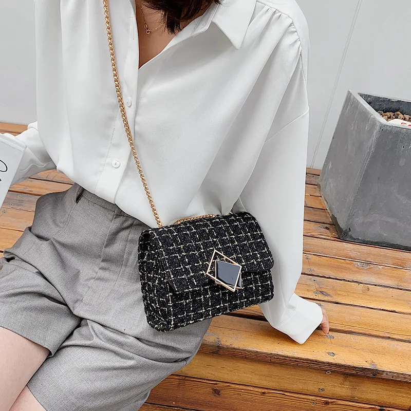 2021 one-shoulder messenger bag woolen rhombus chain bag fashion all-match female bag, As picture
2021 one-shoulder messenger bag woolen rhombus chain bag fashion all-match female bag, As picture