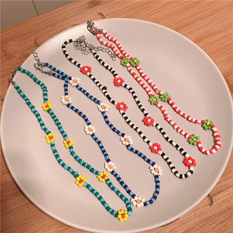 MuXi Korea Fashion Glass Rice Bead Necklace ins Beaded Flower Clavicle Necklace Jewelry, Four color
MuXi Korea Fashion Glass Rice Bead Necklace ins Beaded Flower Clavicle Necklace Jewelry, Four color