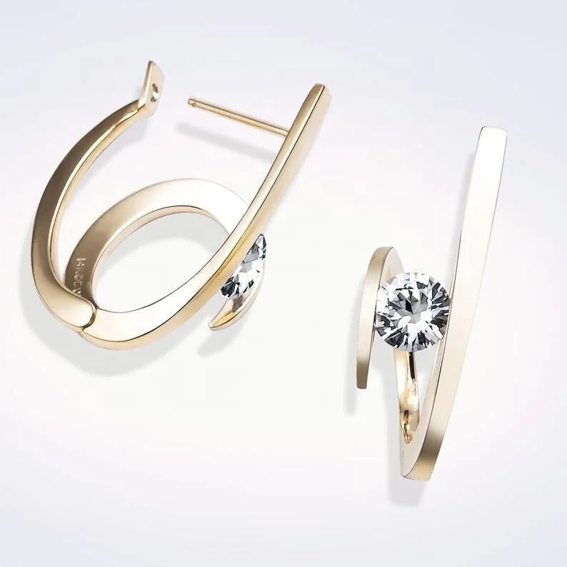 Fashion Korean Earrings Geometry Gold Silver Stud Earrings for Women Small Boho Earrings Crystal Jewelry Party Gifts
Fashion Korean Earrings Geometry Gold Silver Stud Earrings for Women Small Boho Earrings Crystal Jewelry Party Gifts
