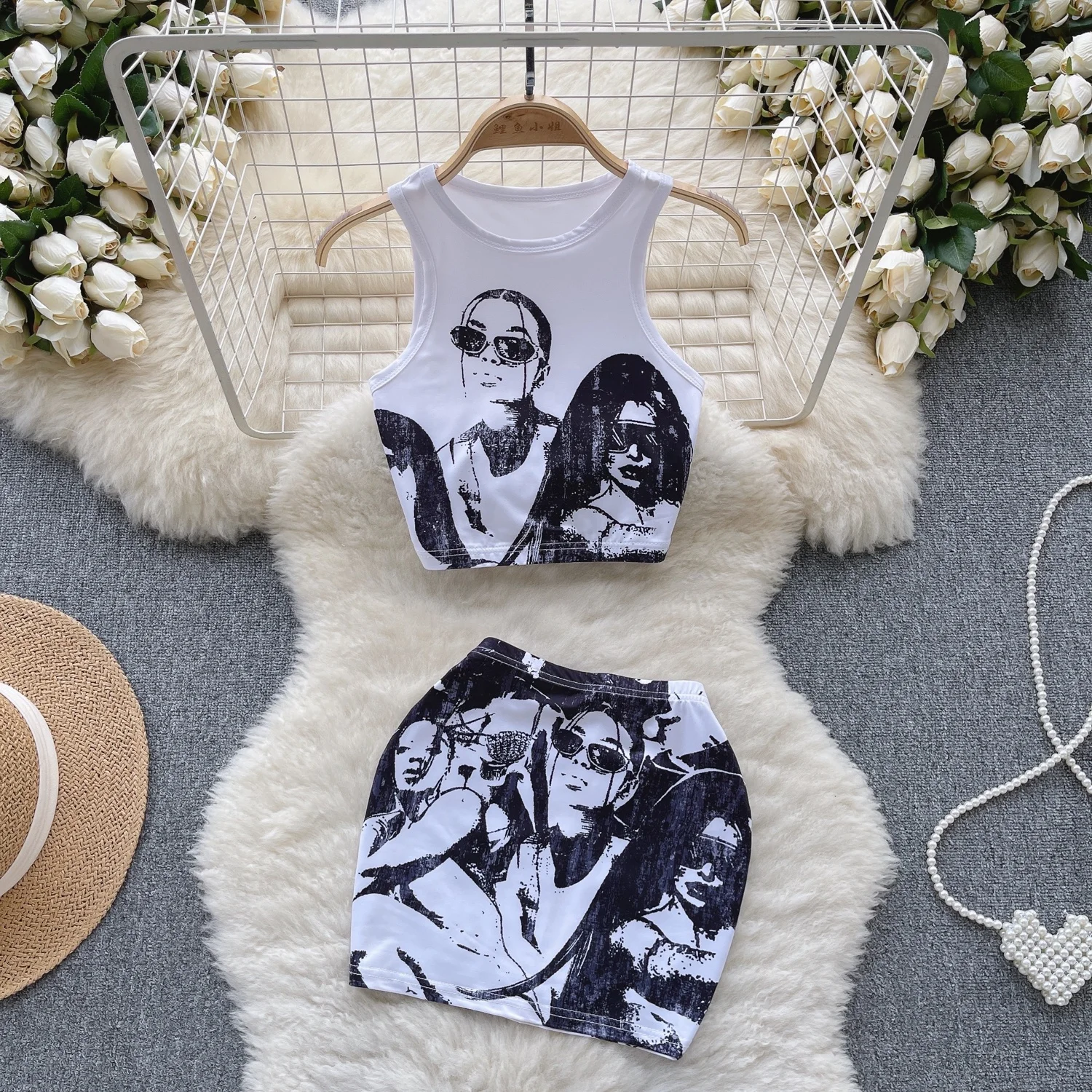 Cute Sexy Club Girls Skirts Outfits Women Clothes 2023 Summer Fashion Crop Tank Top Two 2 Piece Mini Skirts Set
Cute Sexy Club Girls Skirts Outfits Women Clothes 2023 Summer Fashion Crop Tank Top Two 2 Piece Mini Skirts Set