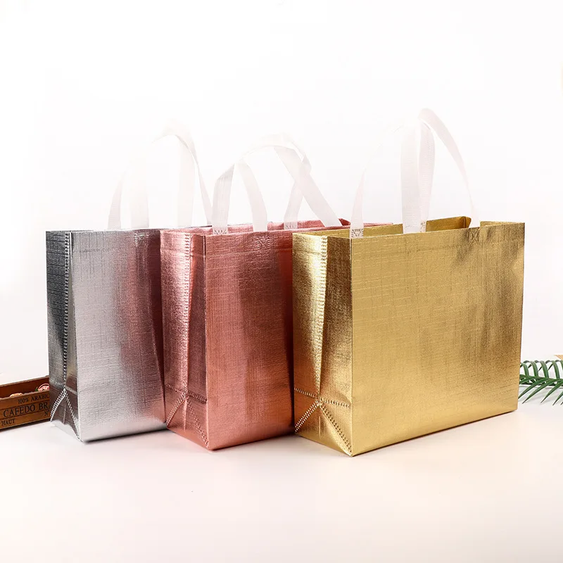 Stylish Reusable Grocery Bags Christmas Shopping Tote Bag Non-woven Durable Fabric Gift Bag with Handle
Stylish Reusable Grocery Bags Christmas Shopping Tote Bag Non-woven Durable Fabric Gift Bag with Handle
