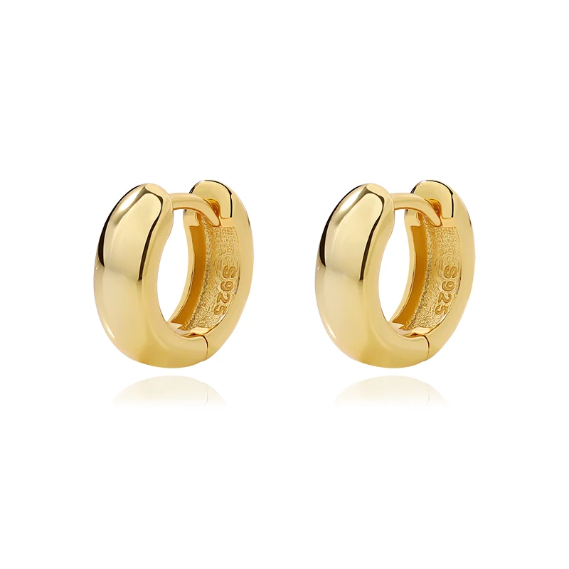 Classic Custom 925 Sterling Silver 18K Gold Plated Hypoallergenic Glossy Chunky Hoop Earrings for Women
Classic Custom 925 Sterling Silver 18K Gold Plated Hypoallergenic Glossy Chunky Hoop Earrings for Women