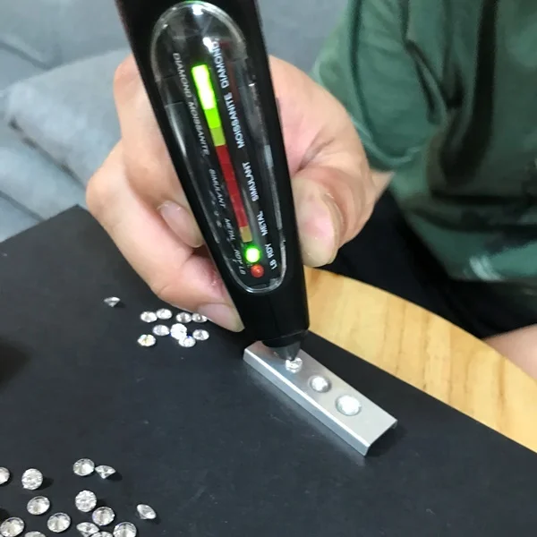100% promise pass positive diamond tester 3 10mm loose moissanite diamond price of 4 carat diamond
100% promise pass positive diamond tester 3 10mm loose moissanite diamond price of 4 carat diamond