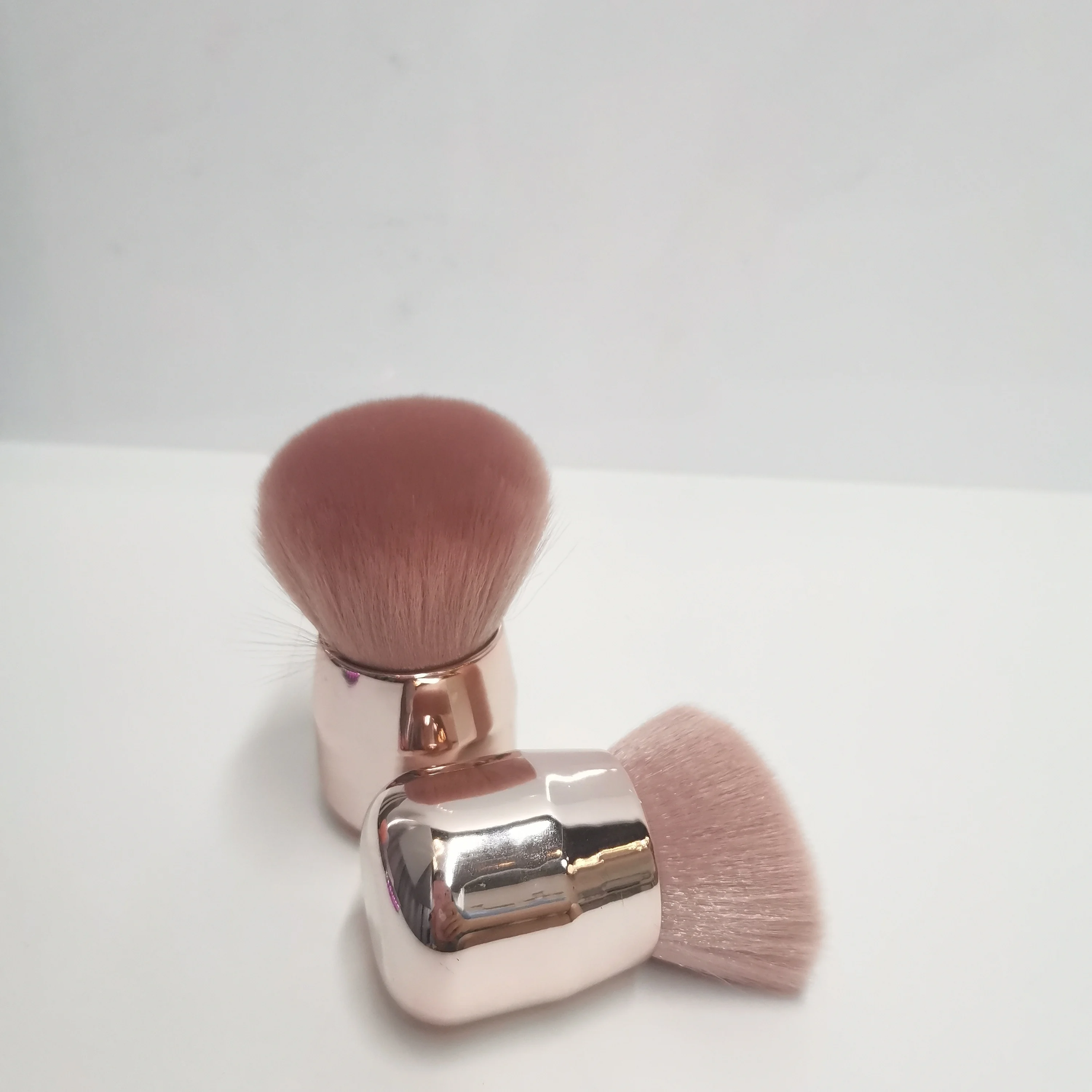 Wholesale High Quality Nail Art Tool Brush Cleaning Dust Nail Brush, Customized color
Wholesale High Quality Nail Art Tool Brush Cleaning Dust Nail Brush, Customized color