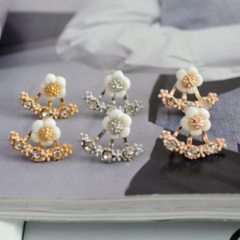 Vershal Wholesale Oil Dropped Flower Diamond Statement Earrings For Women Ear Jewelry
Vershal Wholesale Oil Dropped Flower Diamond Statement Earrings For Women Ear Jewelry