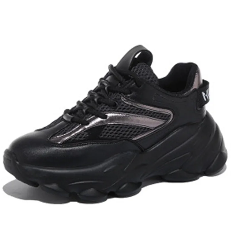 New Style Genuine Leather Chunky Breathable Women Sneakers 2020 New Winter Fashion Female Outdoor Walking Shoes
New Style Genuine Leather Chunky Breathable Women Sneakers 2020 New Winter Fashion Female Outdoor Walking Shoes