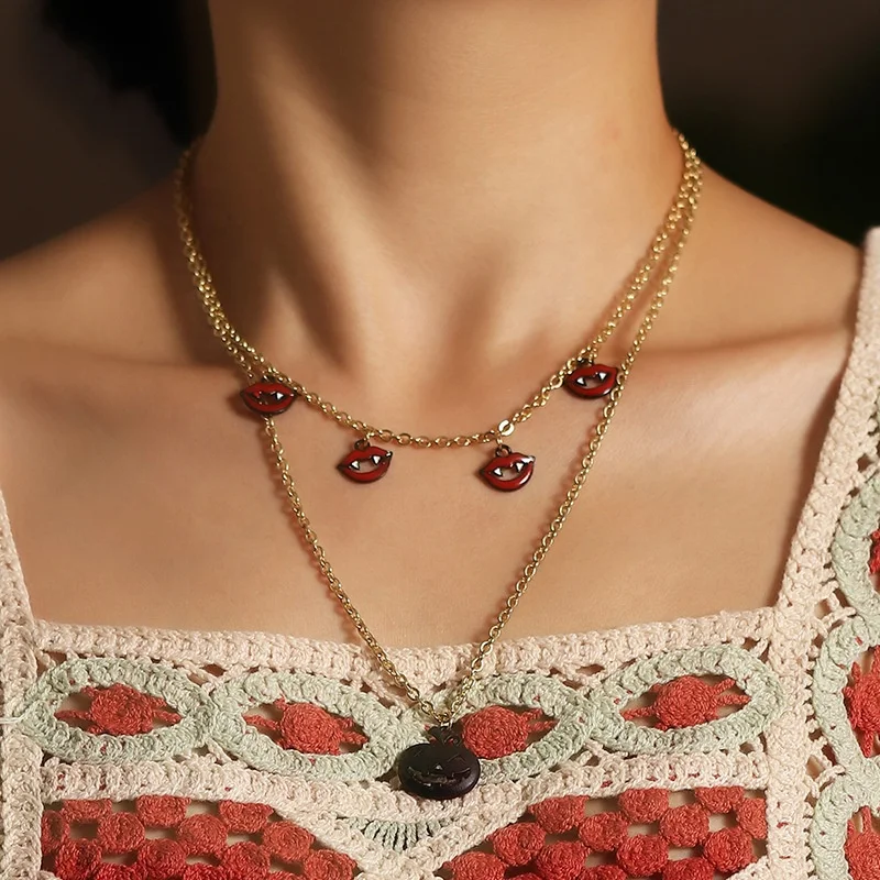 Halloween Jewelry Funny Lips Pumpkin Necklace Personality Ghost Head Charm Necklace, As pictures
Halloween Jewelry Funny Lips Pumpkin Necklace Personality Ghost Head Charm Necklace, As pictures