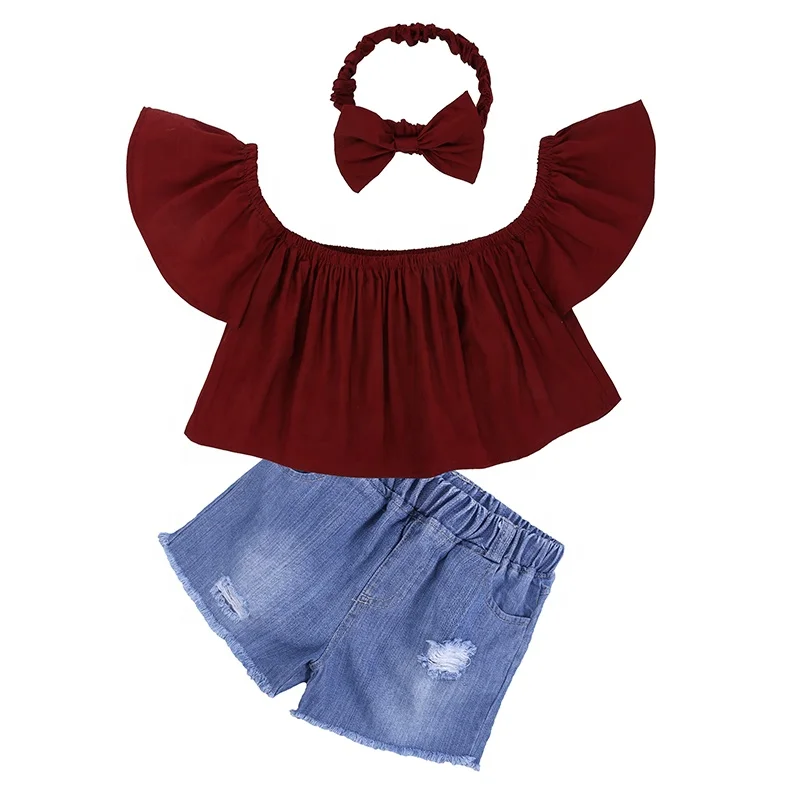 Girls set girls Ruffle off shoulder T-shirt + denim shorts + headband 3-piece design boutique children's wear
Girls set girls Ruffle off shoulder T-shirt + denim shorts + headband 3-piece design boutique children's wear