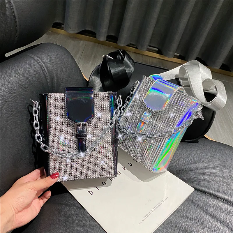 New Brand Popular Glitter Purses and Handbags Bag Women Dazzling Bling Diamonds Shoulder Bucket Bag Ladies Fashion Handbags
New Brand Popular Glitter Purses and Handbags Bag Women Dazzling Bling Diamonds Shoulder Bucket Bag Ladies Fashion Handbags