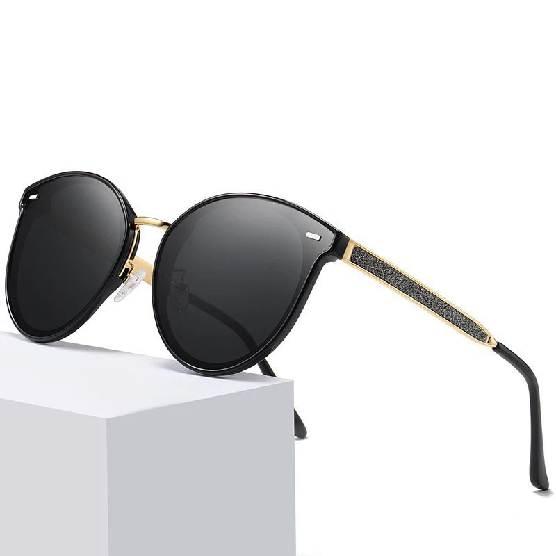 Modern Simple design fashion TAC polarized PC UV400 polarized sunglass, Custom colors
Modern Simple design fashion TAC polarized PC UV400 polarized sunglass, Custom colors